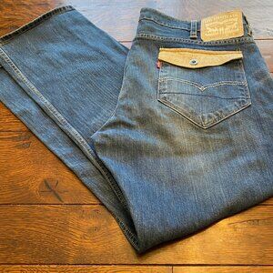 Levis 514 Jeans Mens 42x32 Blue Kaky Back Flaps Straight Dark Wash Denim